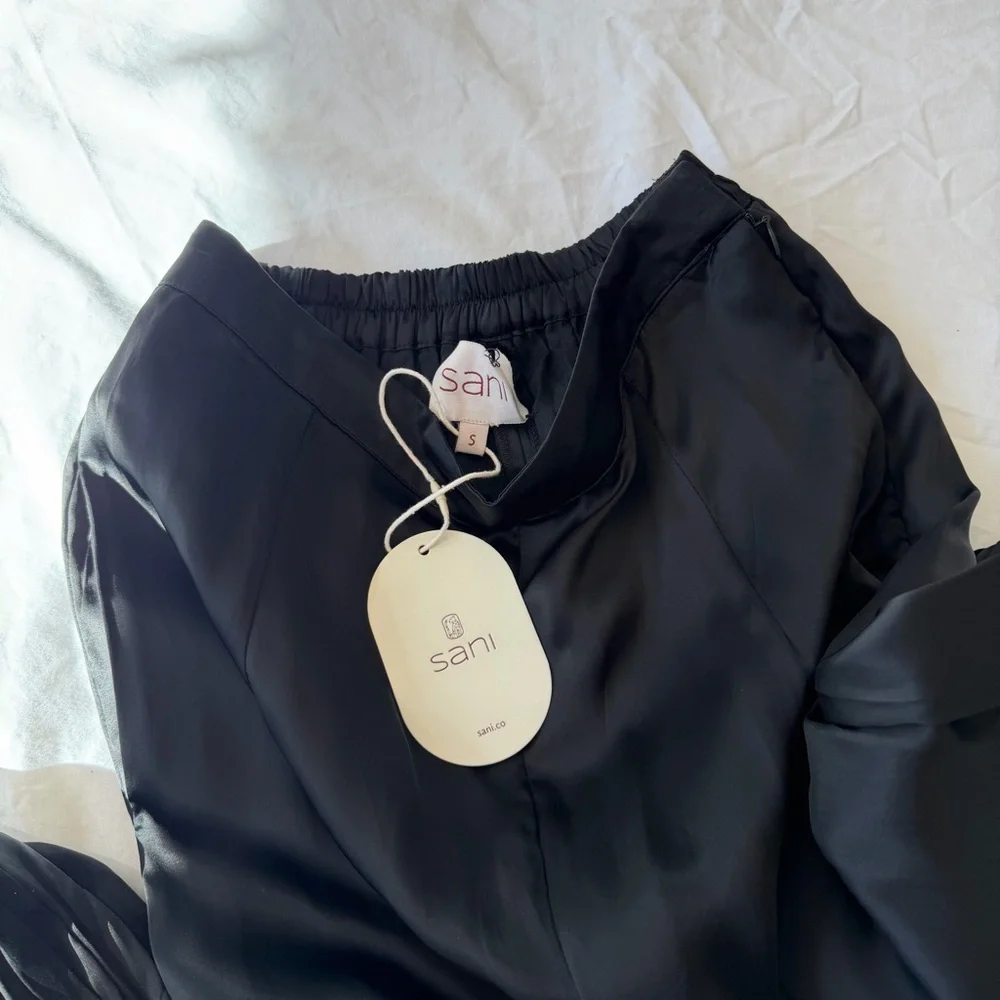 SANI Palazzo Wide Leg Black Satin Pants - Picture 3 of 4